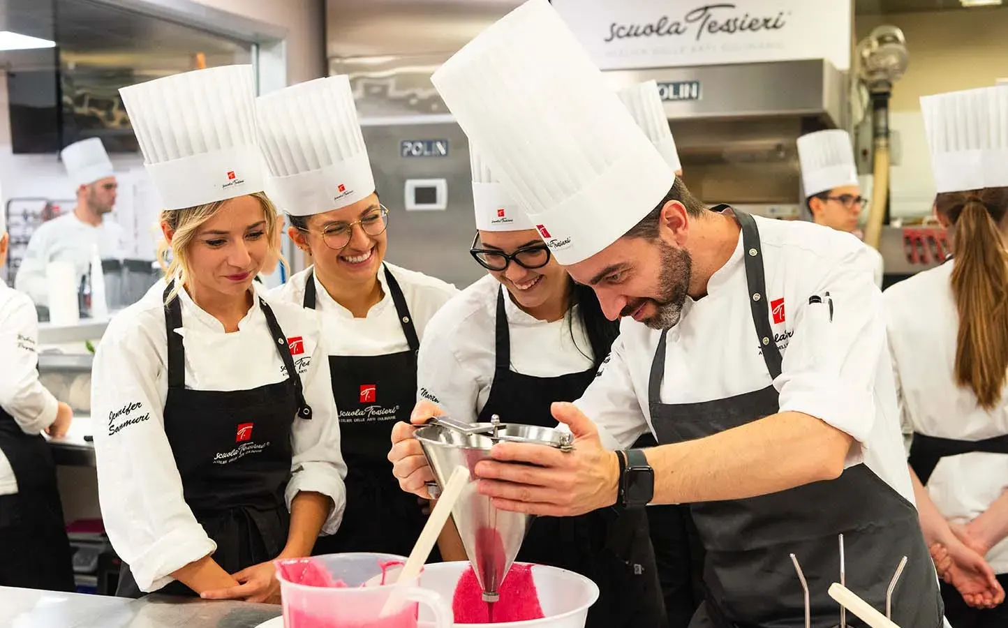 Chef docente al lavoro