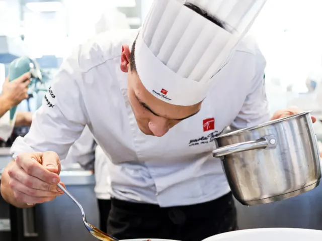 Studente del corso di cucina