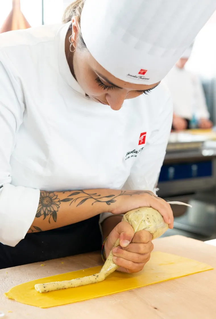 Lezione in laboratorio a Scuola Tessieri